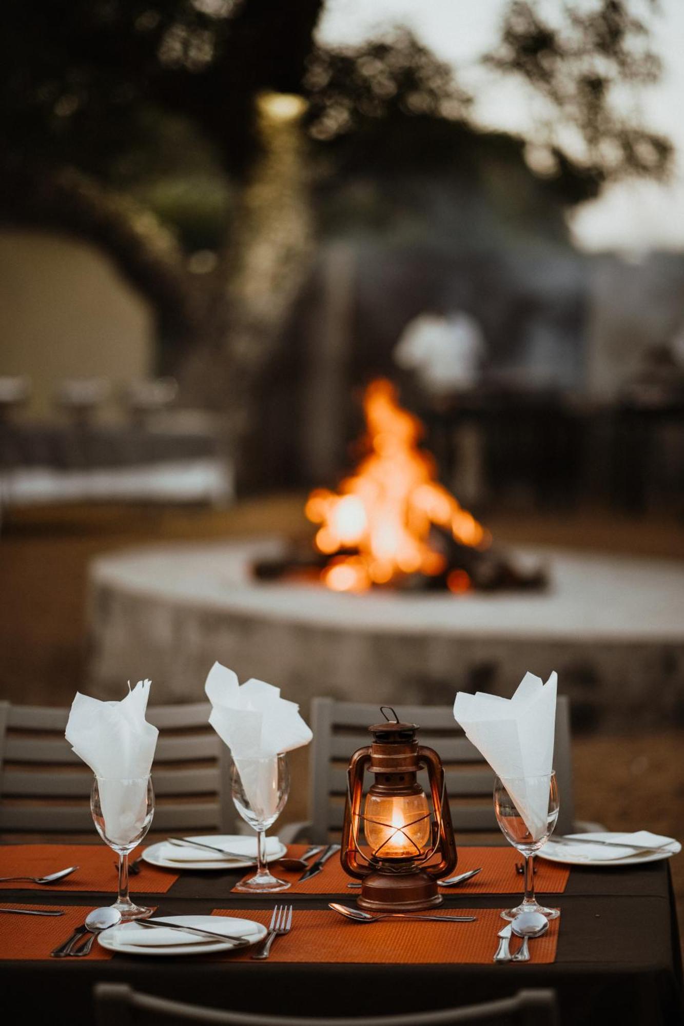 Unyati Safari Lodge Hectorspruit ภายนอก รูปภาพ